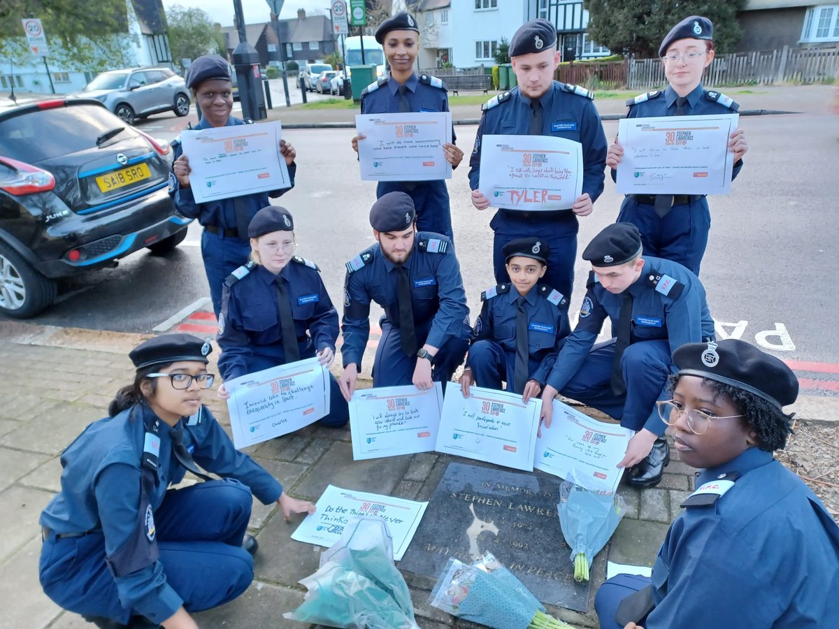 VPCGreenwich's tweet photo. Our Cadets attended the Stephen Lawrence memorial to make pledges for social action #SLDay #StephenLawrenceDay #LiveYourBestLife @NationalVPC @CadetsDorset https://t.co/5eHql72Uyw