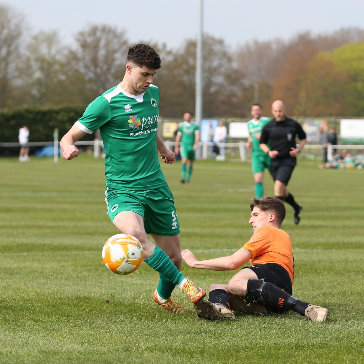 nptfc's tweet photo. Half Time: Swans 2 v 0 Lutterworth Town

Goal: Jake Watkinson &amp; Albie Hall

Photos: Andy Gardner https://t.co/a6qmgmal8W
