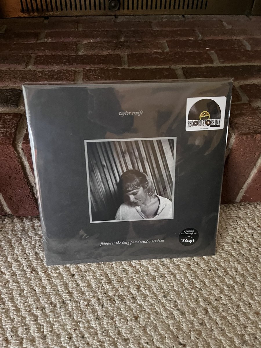 Got the last one at the store! <a href="/taylornation13/">Taylor Nation</a> <a href="/recordstoreday/">Record Store Day</a> #rsd23 #therecordwasboughtbyme
