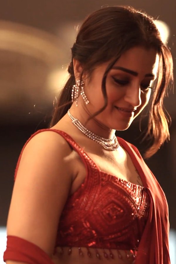 FuU5w6zakAAUoIb?format=jpg&name=900x900