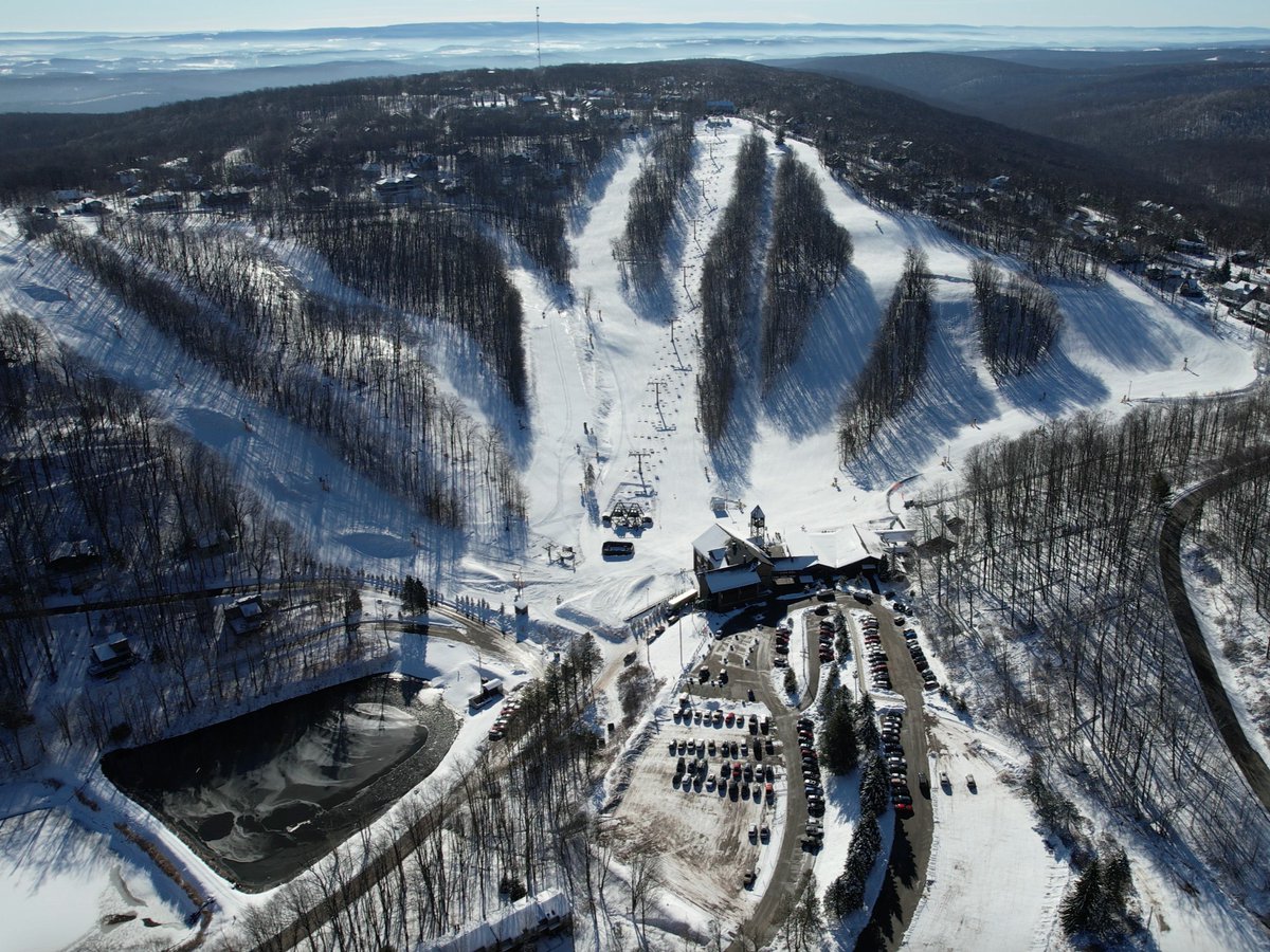 🌎 Happy Earth Day 2023!
With Epic Promise, we have a goal and are excited to be on track to reach zero waste to landfill and zero net operating impact on forests and habitat by 2030​.
Want a little more info? You can check out our progress report here bit.ly/43ibt2S