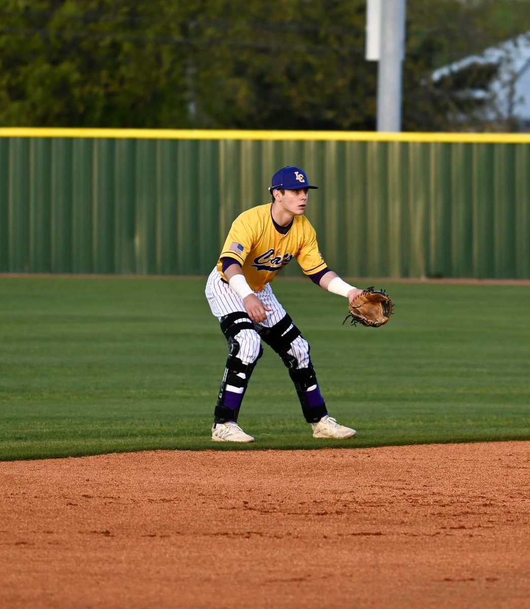 Post19SRs's tweet photo. Thursday night was a special night @LawCoWildcats for @KadeShultz3 senior night. Kade continues to be an inspiration during his recovery!  #shultzystrong https://t.co/aTj4uclbCZ