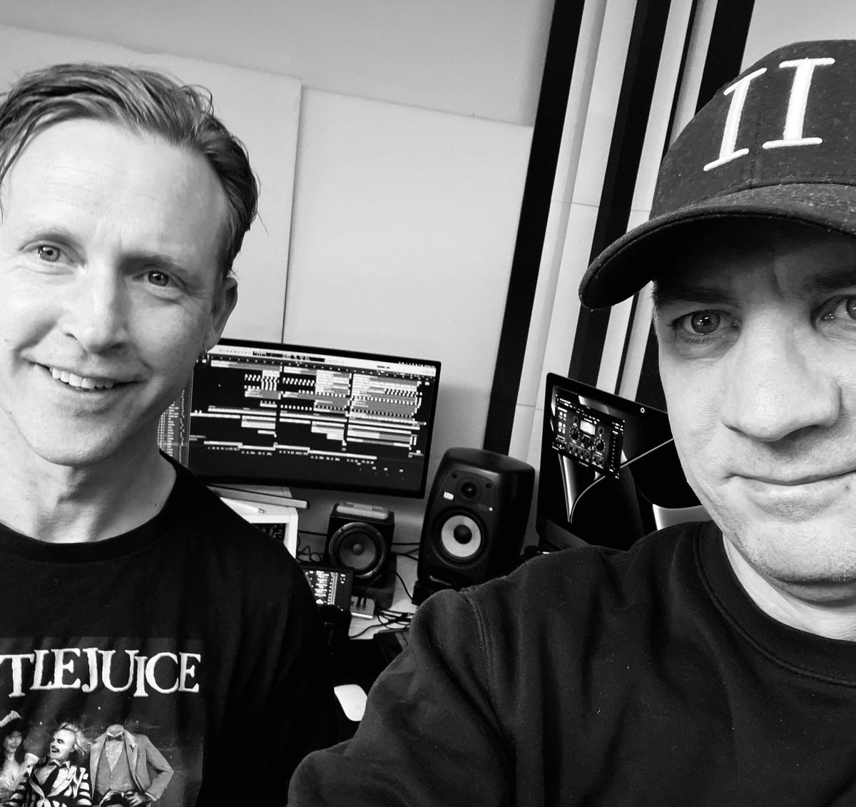 jailex100's tweet photo. Guest vocal and gig talking Saturday with fellow @TowersTown label artist ee:man #label #music #vocals #recording #Copenhagen #koebenhavn https://t.co/hDKxlXhW6q