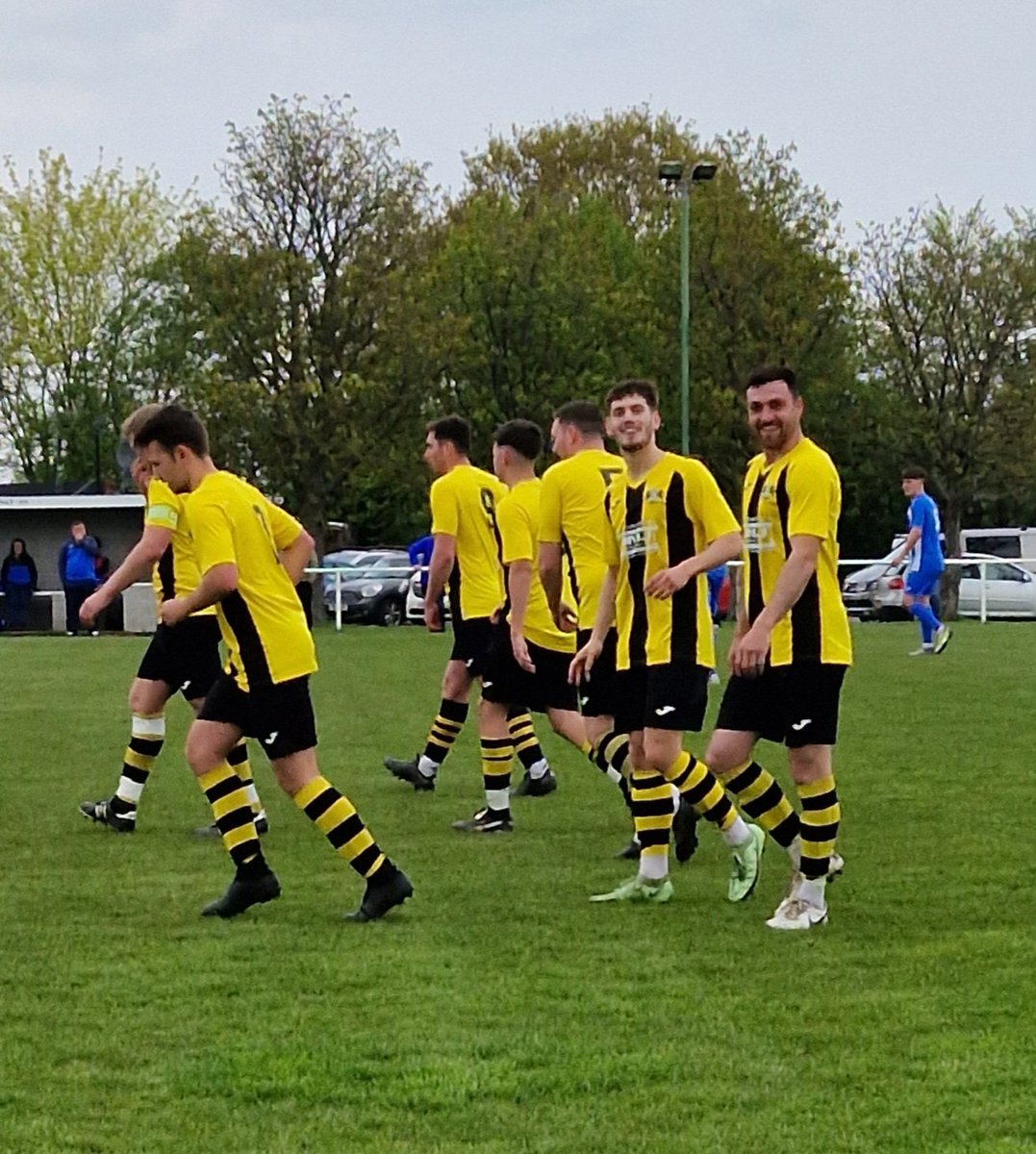 lindablackwell1's tweet photo. These guys @GalaWiltonFC https://t.co/0gpdTJDuGs