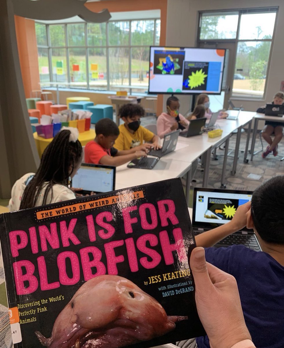 BookwormBuilder's tweet photo. Last quarter 4th &amp; 5th Grade did a really fun research project mirrored after Pink is for Blobfish by zoologist turned author Jess Keating- where they chose a color &amp; researched animals of that color 🌈📚🥼 https://t.co/r6EizCATYP