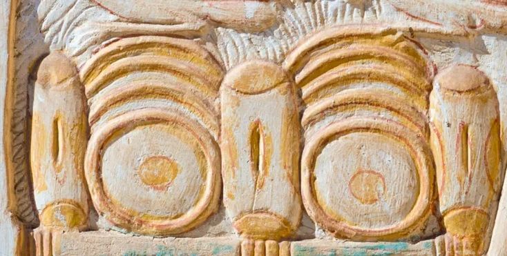 phare_on's tweet photo. 📆MOT EGYPTIEN DU JOUR✍️

t(ȝ), 'tô', "pain" 🥖

Ah, le pain... L'aliment principal des Anciens Egyptiens, qui servait aussi de rémunération et de monnaie d'échange. Tout tournait autour du pain, jusqu'à la fermentation de la bière, les offrandes, etc. 🫓🍺 https://t.co/meSB1Bm8kd