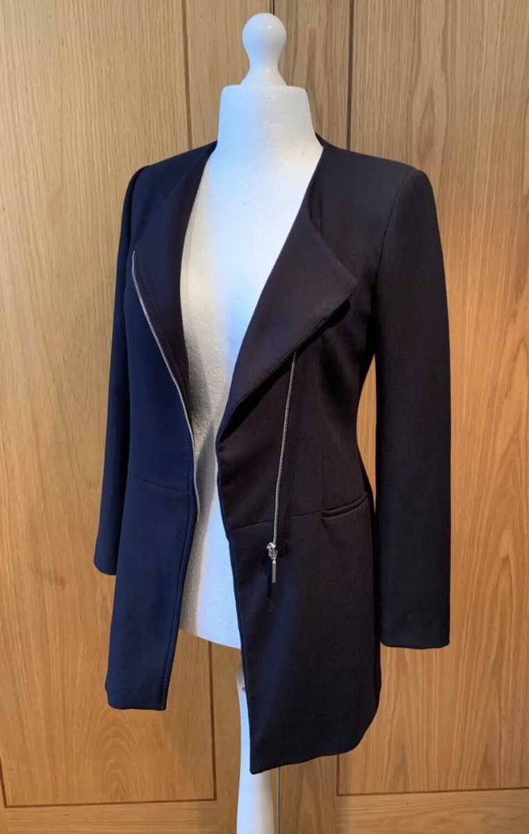 hellsbelles42's tweet photo. ZARA Black Mid Length Biker Style Zip Jacket Size M Elegant Smart Lined Blazer £29.95 https://t.co/1XIwAe01xM #zara #bikerstyle #midlength #ebayblazer https://t.co/RVBbUmNEFH