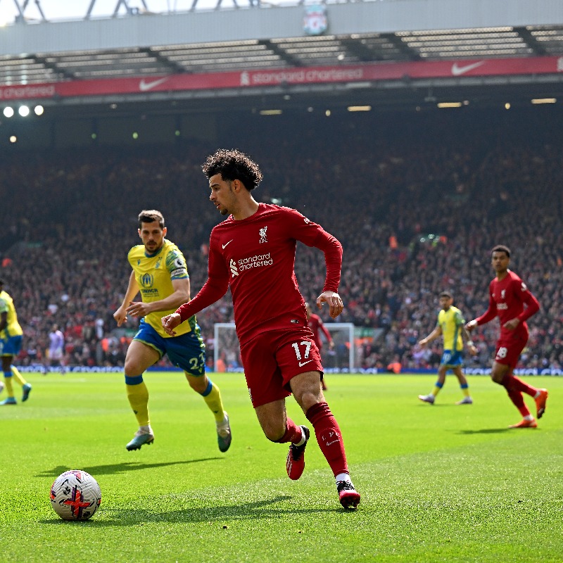 LFC's tweet photo. 46' - The Reds get the second-half underway. 

[0-0]

#LIVNFO