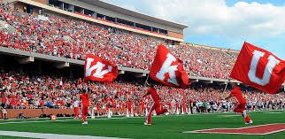 LeeqRobbins11's tweet photo. Blessed To Receive An Offer From Western Kentucky University 🔴⚫️ #GoHillToppers  @CoachCarsonHall https://t.co/IX47luFmiH