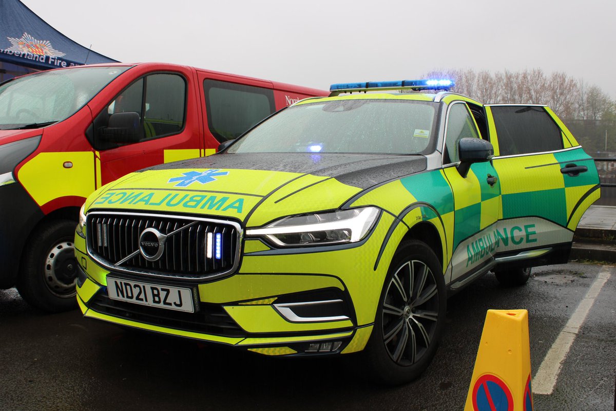 Really good event at the cycle hub today on the quayside giving out vital safety messages for motorcyclists and cyclists 👍🚲🏍️ #TwoWheel 

@Tyne_Wear_FRS @NEAmbulance @northumbriapol @NPRoadSafety