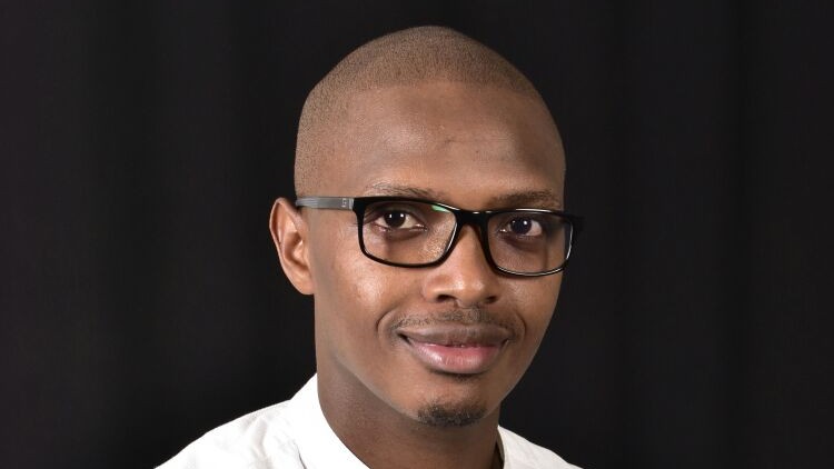 LSEnews's tweet photo. "Many countries and communities that have contributed almost nothing to climate change are the most vulnerable to its impacts."

This #EarthDay, researcher @MuneneBrown  from @LSEGeography discusses his work on transboundary climate risks. 

🔗: https://t.co/vn7a97OnlG https://t.co/9gscIVxVIw