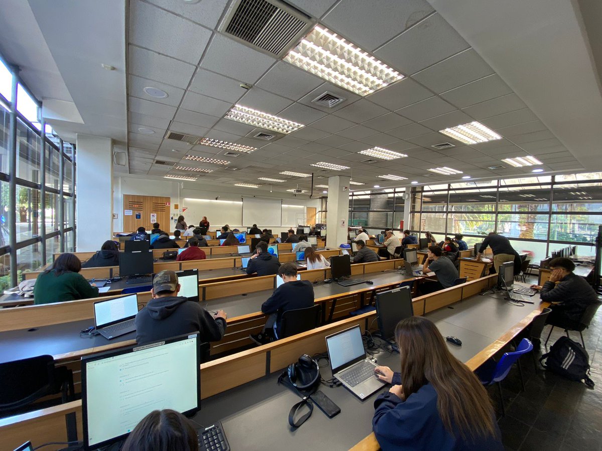 Este sabado comienza la primera etapa del proceso de aspirantes 2023 del <a href="/BomberosNunoa/">Cuerpo de Bomberos de Ñuñoa</a>. Los 125 postulantes deberán rendir una serie de exámenes psicológicos, médicos y físicos para luego iniciar su proceso de estudio y formación de futuros Bomberos. 
<a href="/comandante_cbn/">Comandante CBÑ</a>