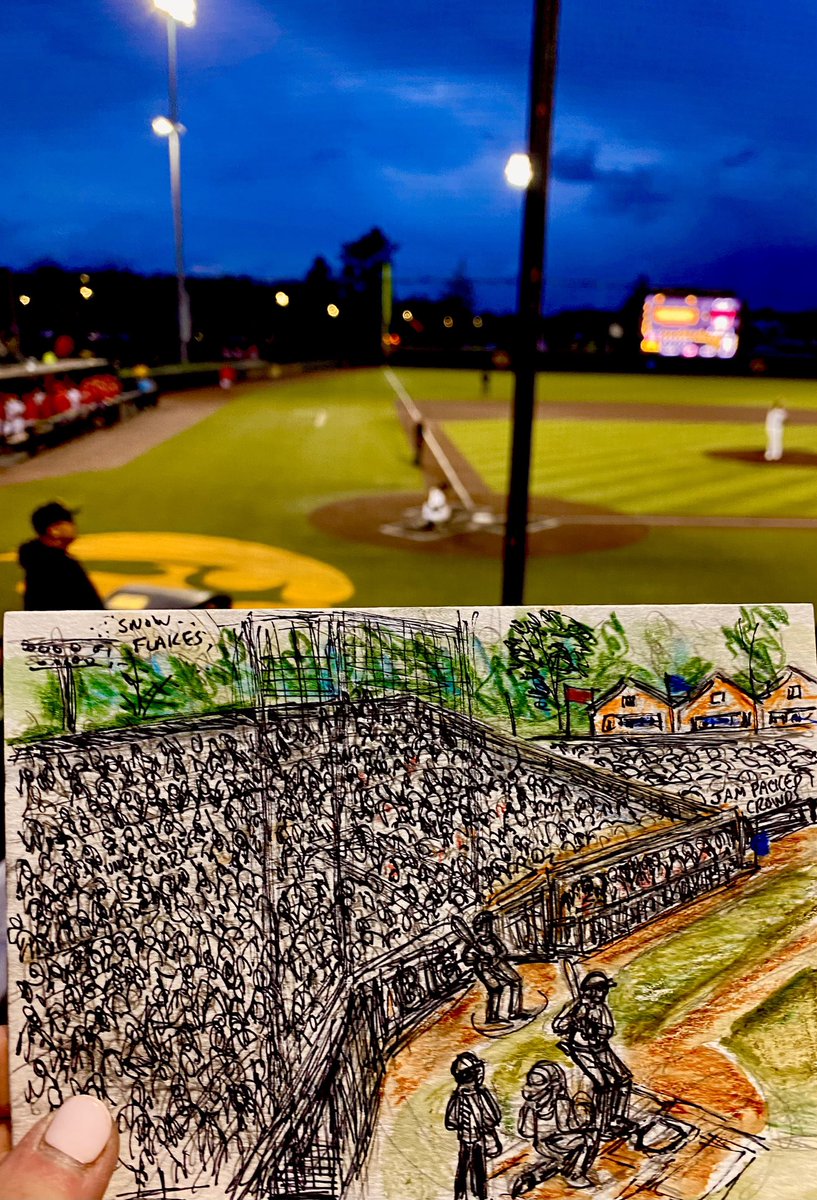Iowa Hawkeye baseball victory against Nebraska Huskers last night.Sketching from the stands* with snow flakes floating around! Super Hawk fans always show up!
#IowaHawkeye #BenWilmes19 at bat in the sketch below #Sketchbookartist #Iowabaseball *Photo of my view from the stands.