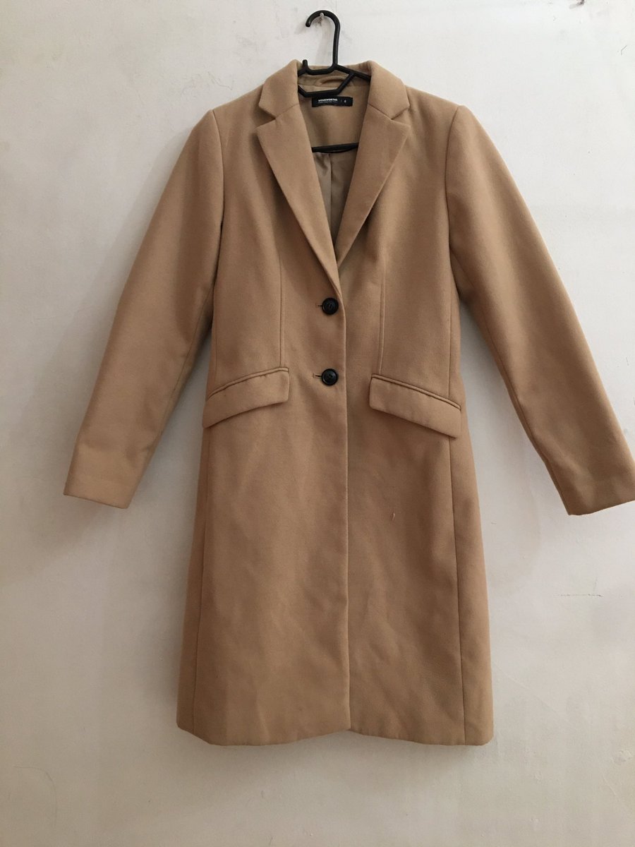 letitsnowonline's tweet photo. Woolies coat 
M250
Good condition
Size 6
Cash on delivery 
Delivery around Maseru Downtown https://t.co/INZwUUmlEE
