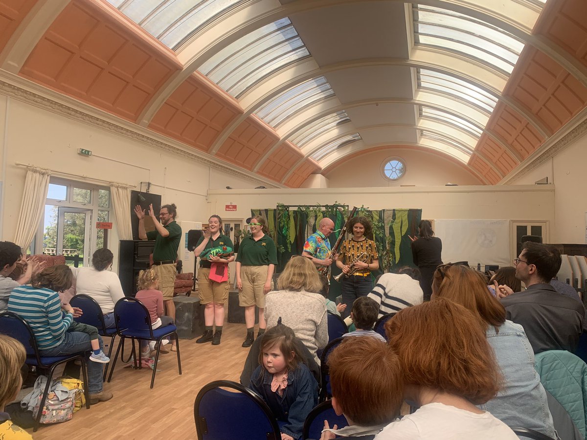 Saw <a href="/ETOpera/">English Touring Opera</a>’s incredible SEN opera ‘Zoo!’ this afternoon. A wonderful show performed expertly by three singers and two instrumentalists. The two ‘L &amp; P’ shows the company are doing this year (this and Wish Gatherer) are so good. Proud to be working with the same company! #opera