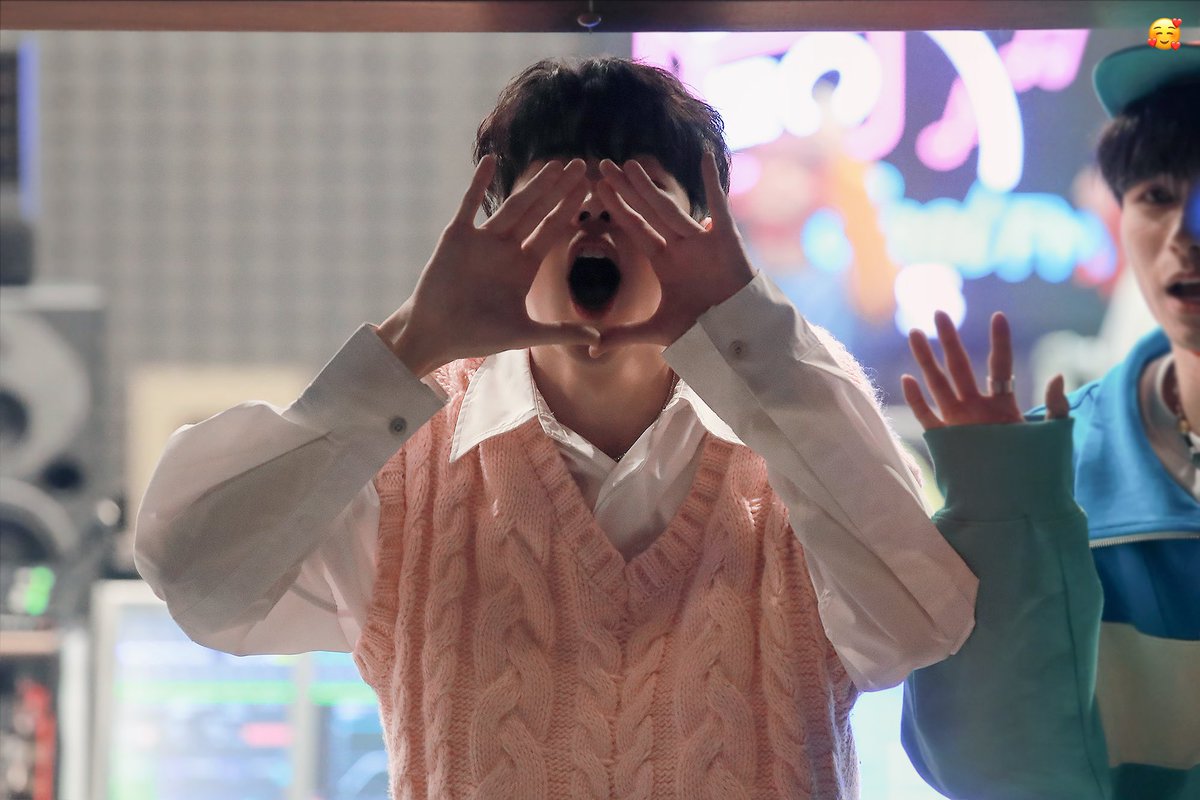 timetoJC's tweet photo. 220423 스테이션제트 #재찬

#박재찬 #JAECHAN #DKZ #디케이지 https://t.co/HsVLP9FYs9
