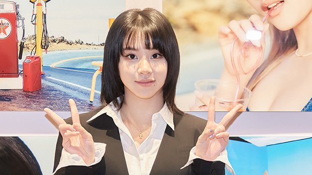 my son chaeng 🥹 happy birthday 

#딸기향_나는_봄날의_채영아
#Mylove_Mylove_Chaeng
#HappyChaeyoungDay