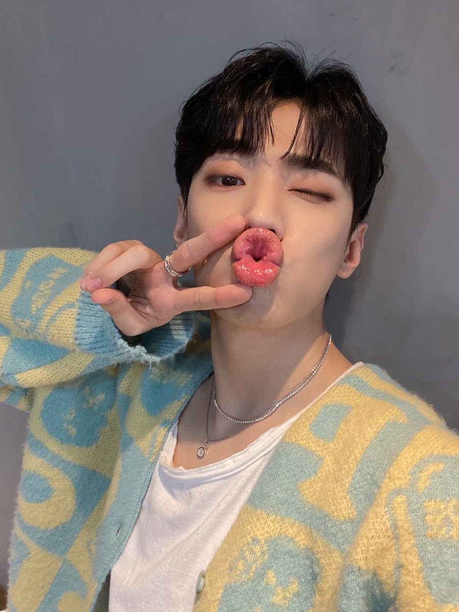 timetoJC's tweet photo. 220423 공식 트위터 #재찬

#박재찬 #JAECHAN #DKZ #디케이지 https://t.co/XIngFOQ7j7
