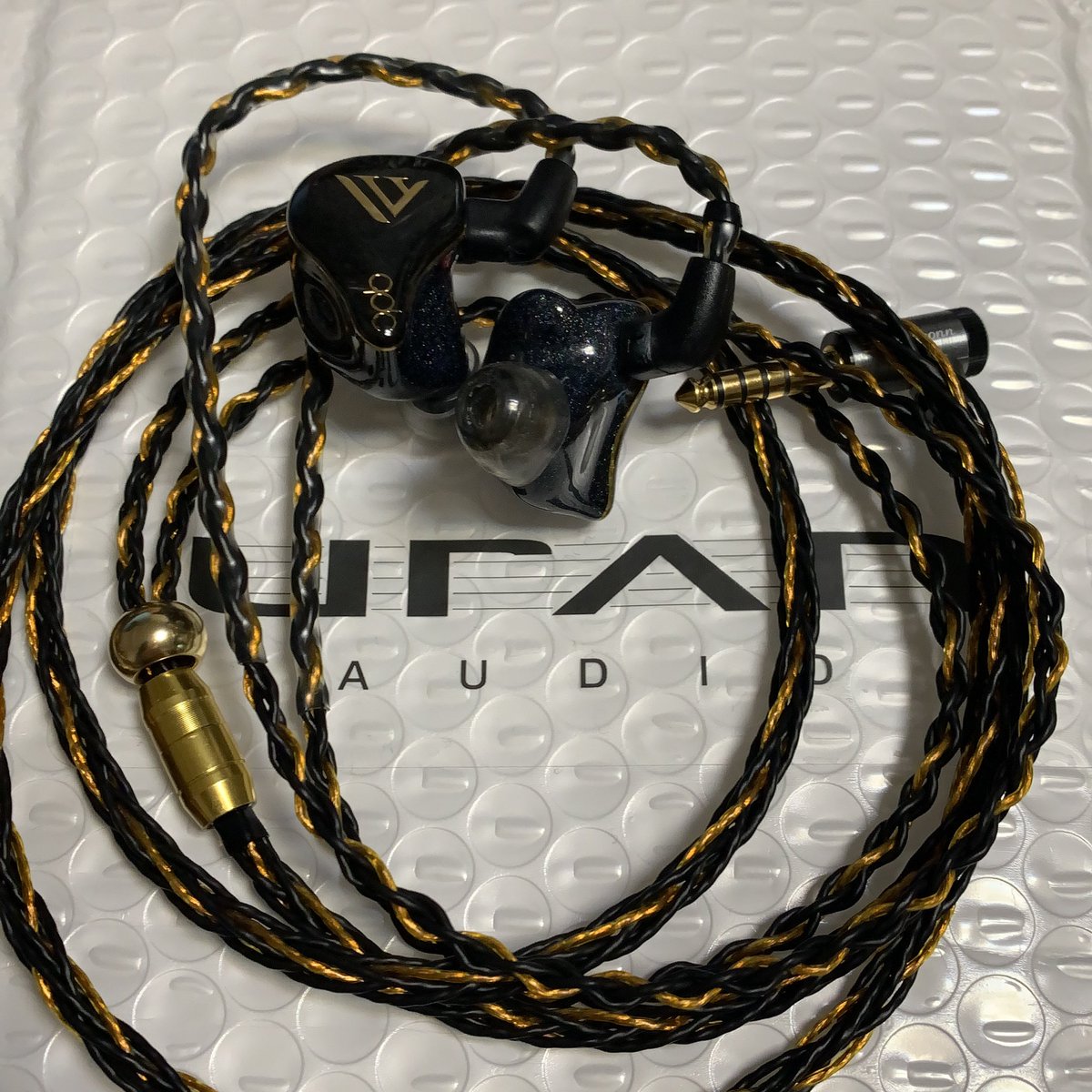 春物がお買い得☆週末限定SALE uran uran 2.5mm audio 7.8N銅8芯