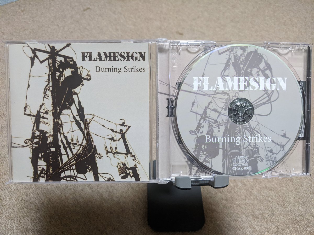 KanonenvogelG2's tweet image. 仙台のpower metalの1st。根底にあるのはRainbow辺りのUKハードロックの様に感じましたが、第一印象はHibriaでした。ファストでアグレッシブながらもドラマティックな展開は正に欧・英メタルのソレ。格好ヨイです。

#NowPlaying
Flamesign🇯🇵/Burning Strikes  (2021)

spotify.link/Q3weRnbEczb