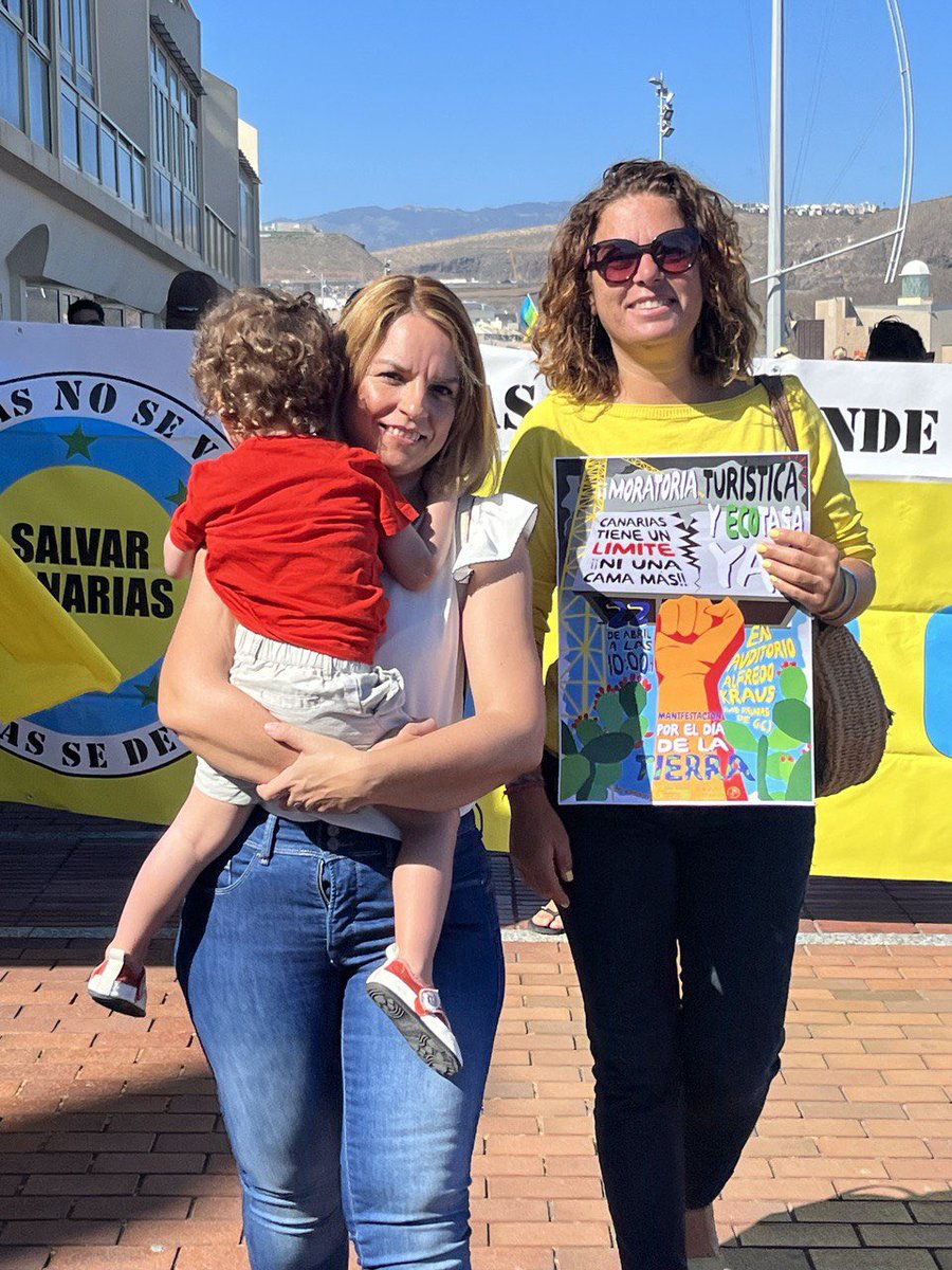 noepmp's tweet photo. Donde hay que estar.

ECOTASA y MORATORIA TURÍSTICA YA!!

Canarias se defiende ✊🏻 https://t.co/VuFoMztG0z