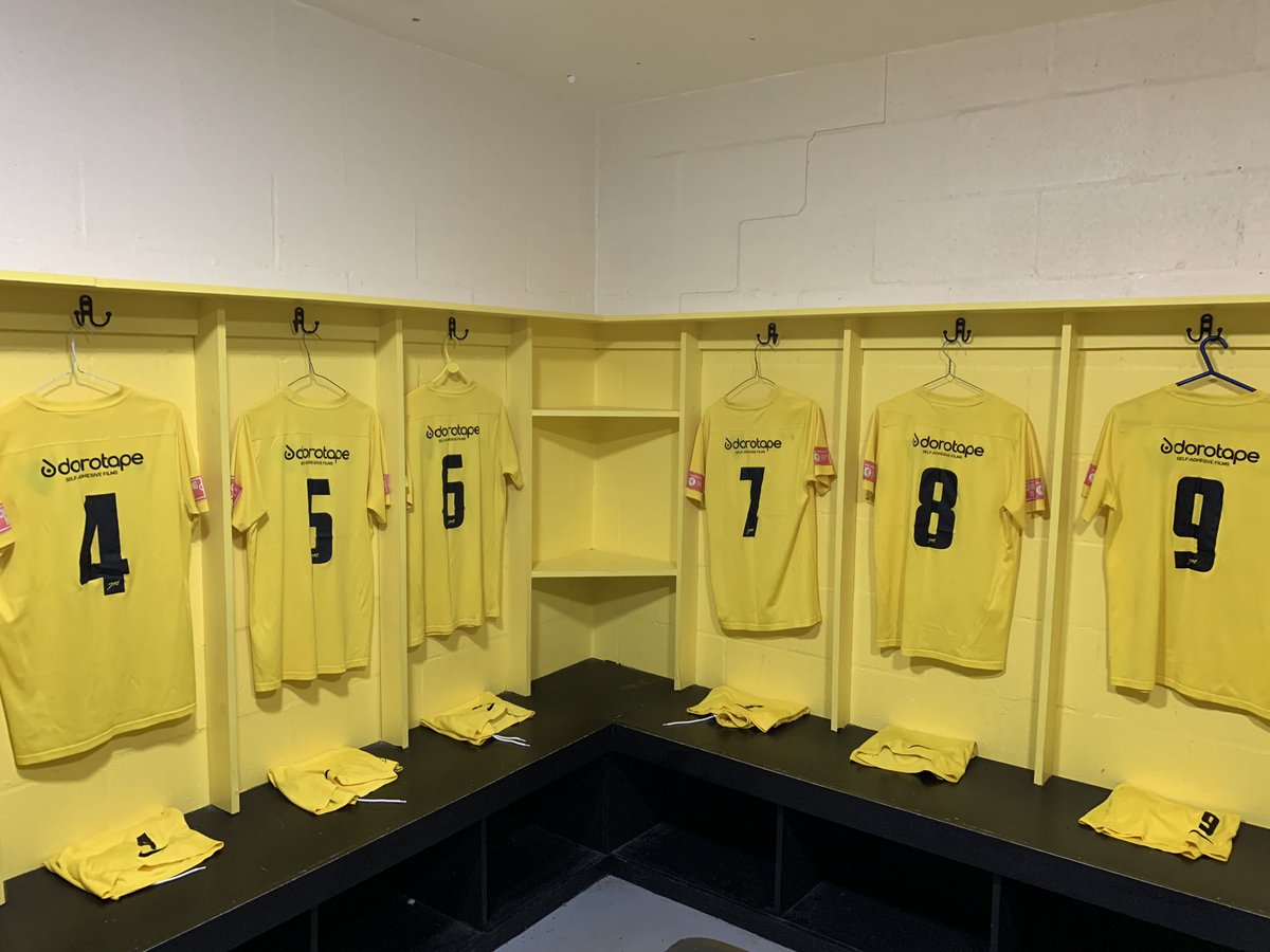 HarbTownFC's tweet photo. The 👕are hung, 🌞 is shining, the 🍺 is chilling and the 💃🕺 shoes are ready.
Get yourself down to the #Beehive for the last game of the season. KO 3pm
#Harborough #UpTheBees #SupportLoca https://t.co/sZE10G8Ppw