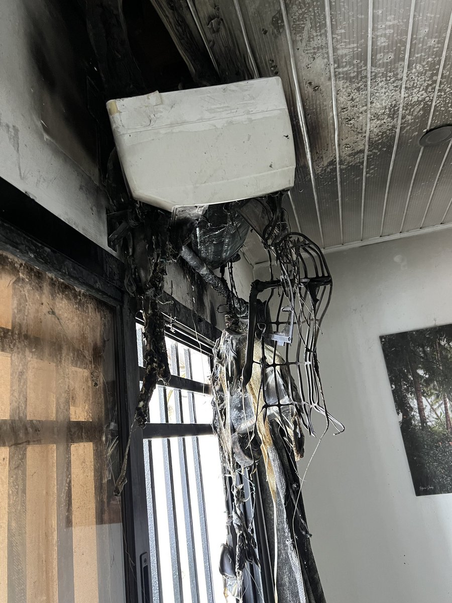 Una Too Lek Screenshot tweet media