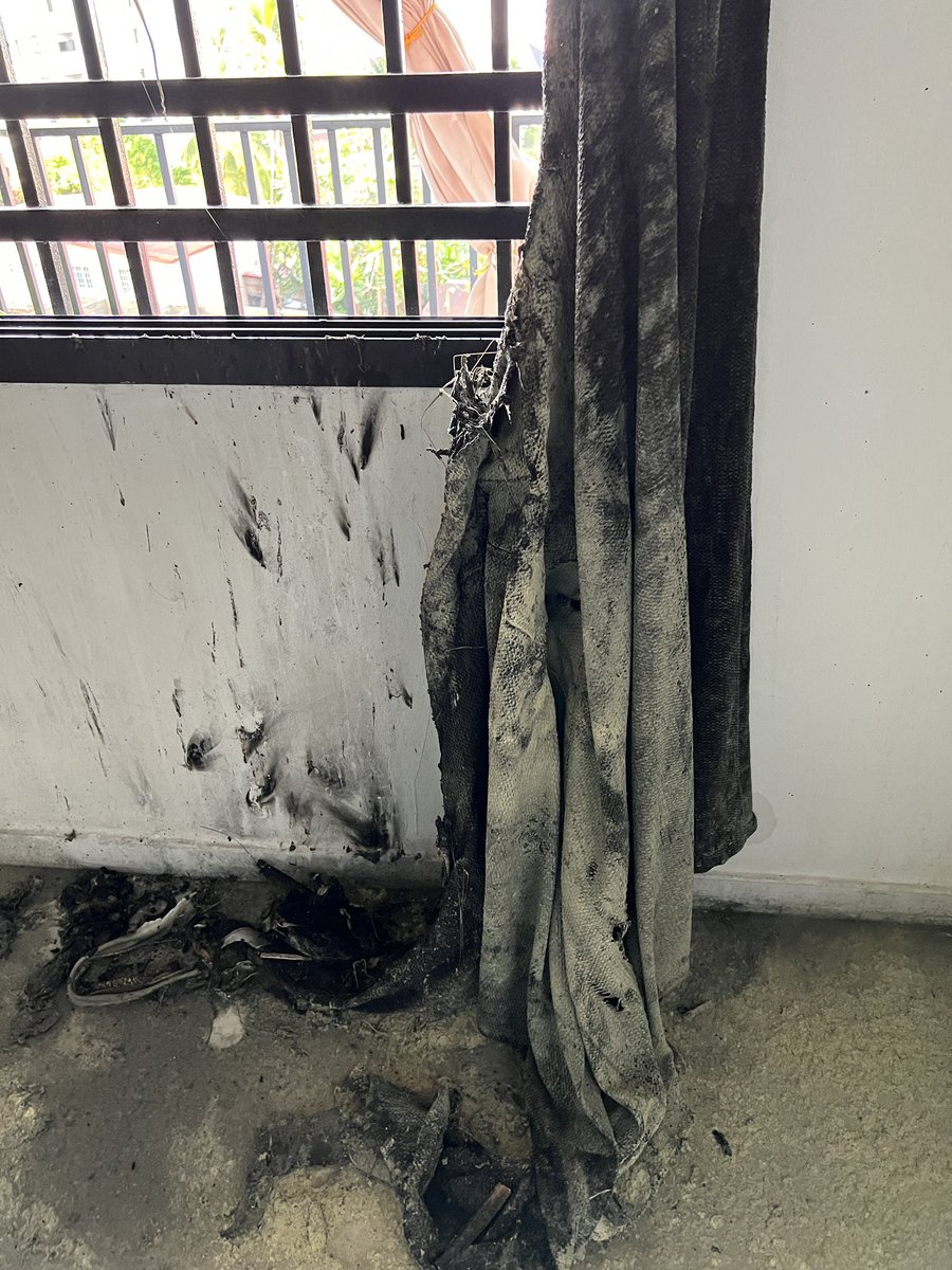 Una Too Lek Screenshot tweet media