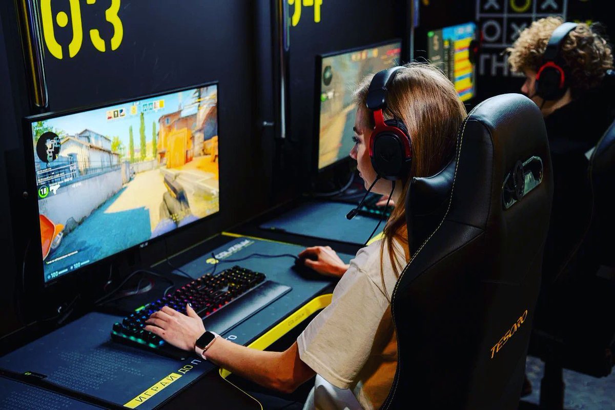 Sziasztok! A hazai E-sport helyzetéről végzünk piackutatást, kérlek amennyiben érint, töltsétek ki a kérdőívet! Üdvözlettel: Cyberium Budapest csapata forms.gle/X2szLKypaucjLg…