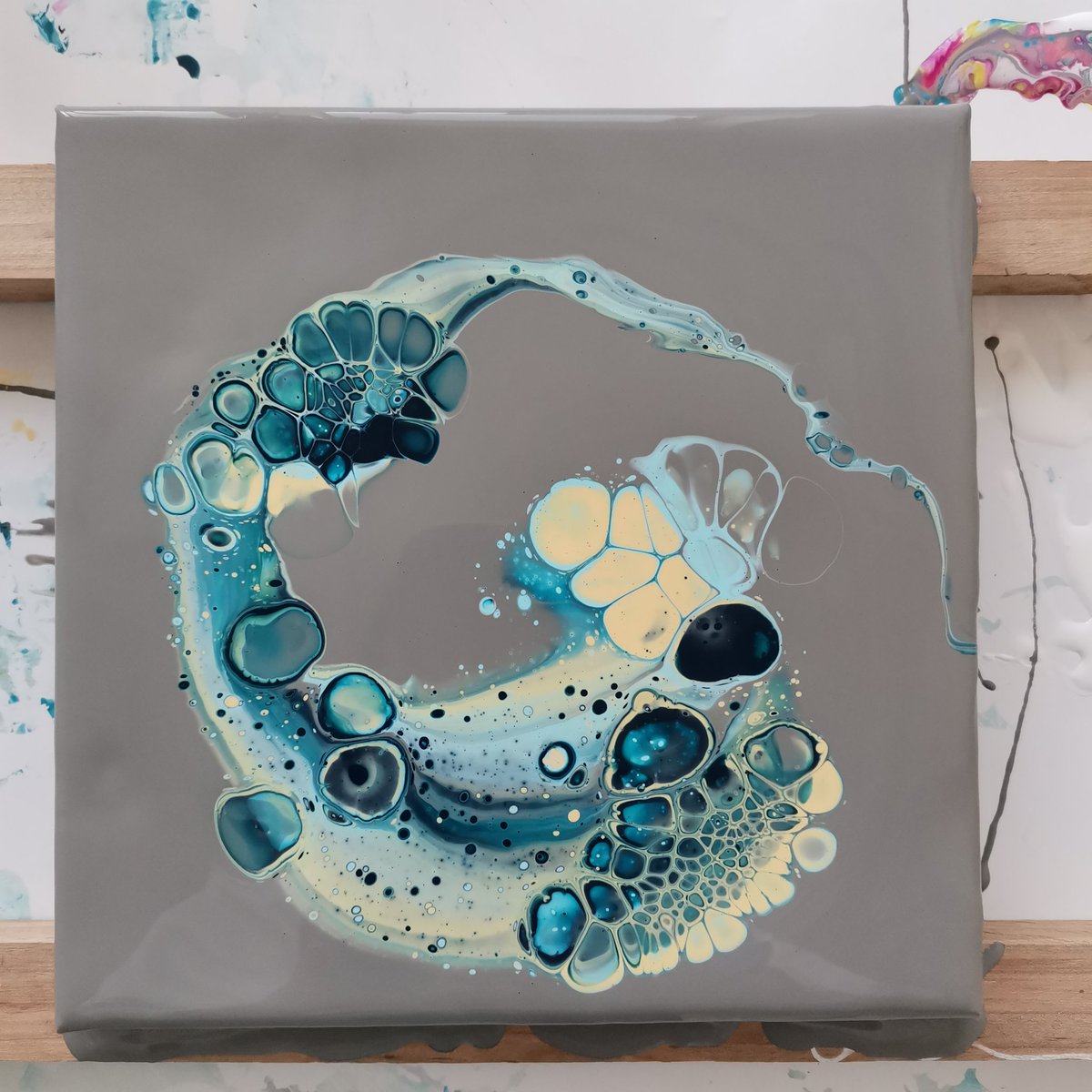 kevichArt's tweet photo. 🔴 LIVE on @exchgART, ends in 3 hours
#NFTartwork #contemporaryart #abstractart #Abstract #abstractartist #NFTartist #nftart #ArtistOnTwitter #fluidart #pouringart #Abstractdaily #dailyart #ArtOfTheDay #pouring https://t.co/HIWSJtbuRv