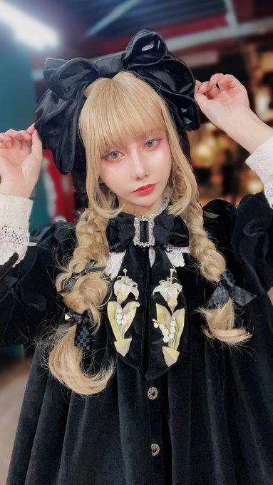 Twitterのコスプレ画像16