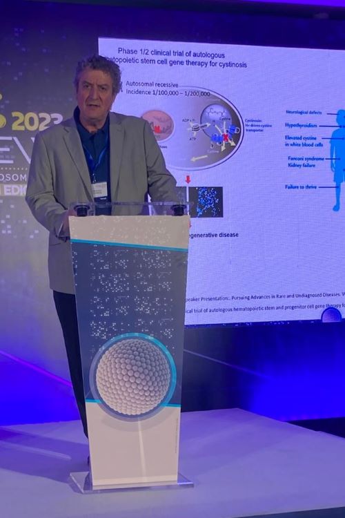 RarasReales's tweet photo. Tras conocer las últimas novedades sobre #Fabry, #Gaucher, #ASMD, #Pompe, y #MPS, los Drs. Mireia del Toro y Jorge Gómez Cerezo finalizan este apartado de presentaciones #RAREVIEW23 con una actualización también sobre otras #EnfermedadesLisosomales. https://t.co/4S2kozts9G
