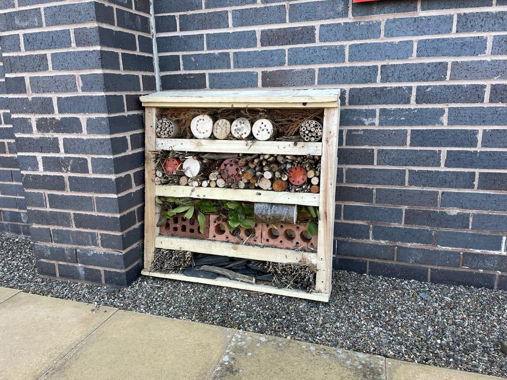 cmca_uk's tweet photo. Happy 🌎 Day! We’re celebrating with the grand opening of our bug hotel! Made using broken pallets &amp; foraged items by our handy team. The hotel will be located at our head office in green space we are renovating into a safe haven for pollinators and wildlife #Sustainability https://t.co/WKbc9ygYgA