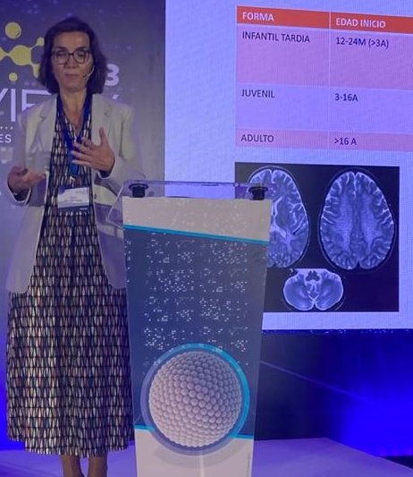 RarasReales's tweet photo. Tras conocer las últimas novedades sobre #Fabry, #Gaucher, #ASMD, #Pompe, y #MPS, los Drs. Mireia del Toro y Jorge Gómez Cerezo finalizan este apartado de presentaciones #RAREVIEW23 con una actualización también sobre otras #EnfermedadesLisosomales. https://t.co/4S2kozts9G