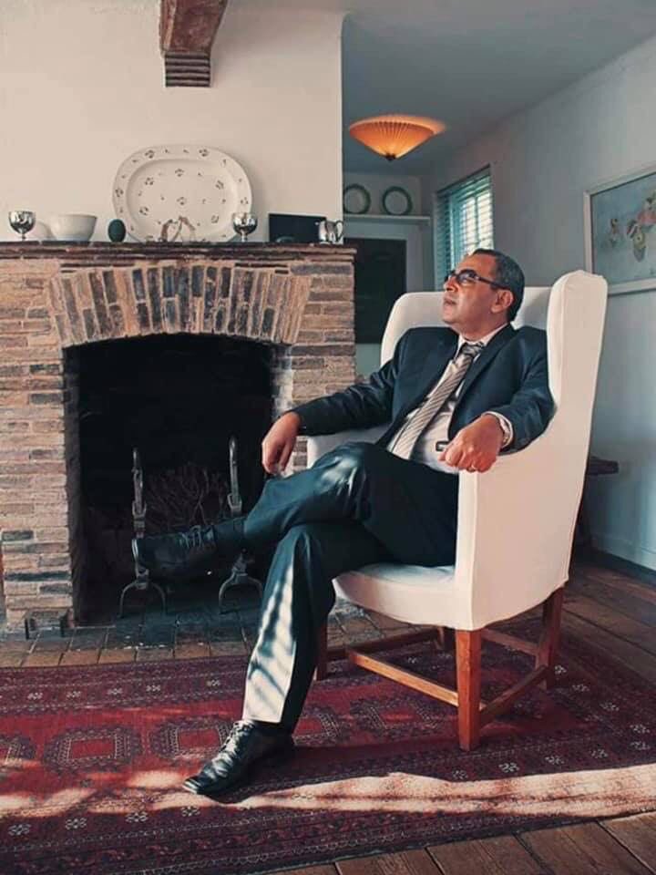 وإزالة الأذى عن طريق القلوب
أعظم أجراً
وأشدُّ إلحاحاً من إزالة الأذى
عن طريق الأقدام

- أحمد خالد توفيق