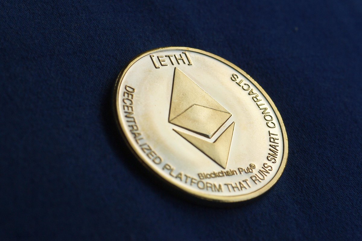 bitok_blog's tweet photo. IntoTheBlock: Чистый вывод после Shapella - 720 000 ETH

Чистый вывод Эфира после обновления Shapella - 720 000 монет. Всего сняли 1.37 миллиона монет.
https://t.co/6zeRUyYxfE https://t.co/3WuIbPwlQJ