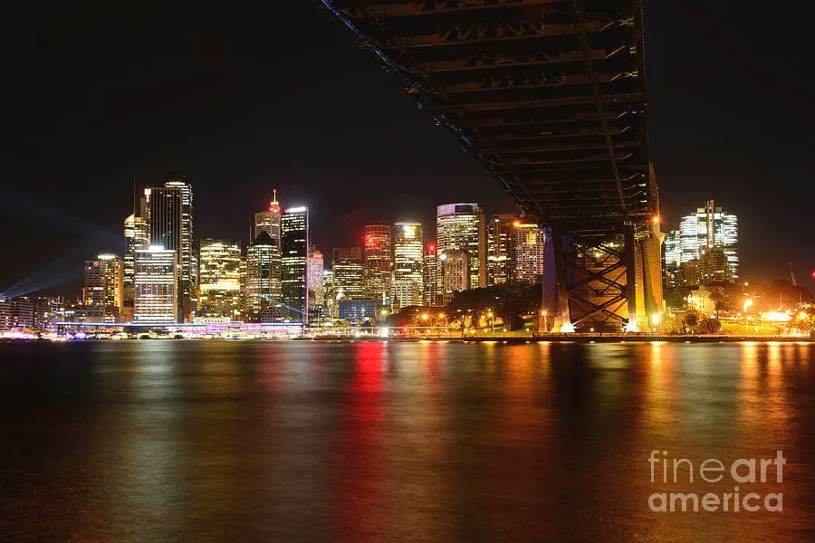 KayeMenner's tweet photo. #Sydney #Skyline from #Milsons #Point during #Vivid Sydney by Kaye Menner https://t.co/kjD6PmVCNJ  https://t.co/DC15sTnYVV https://t.co/YgLhA3VhlA