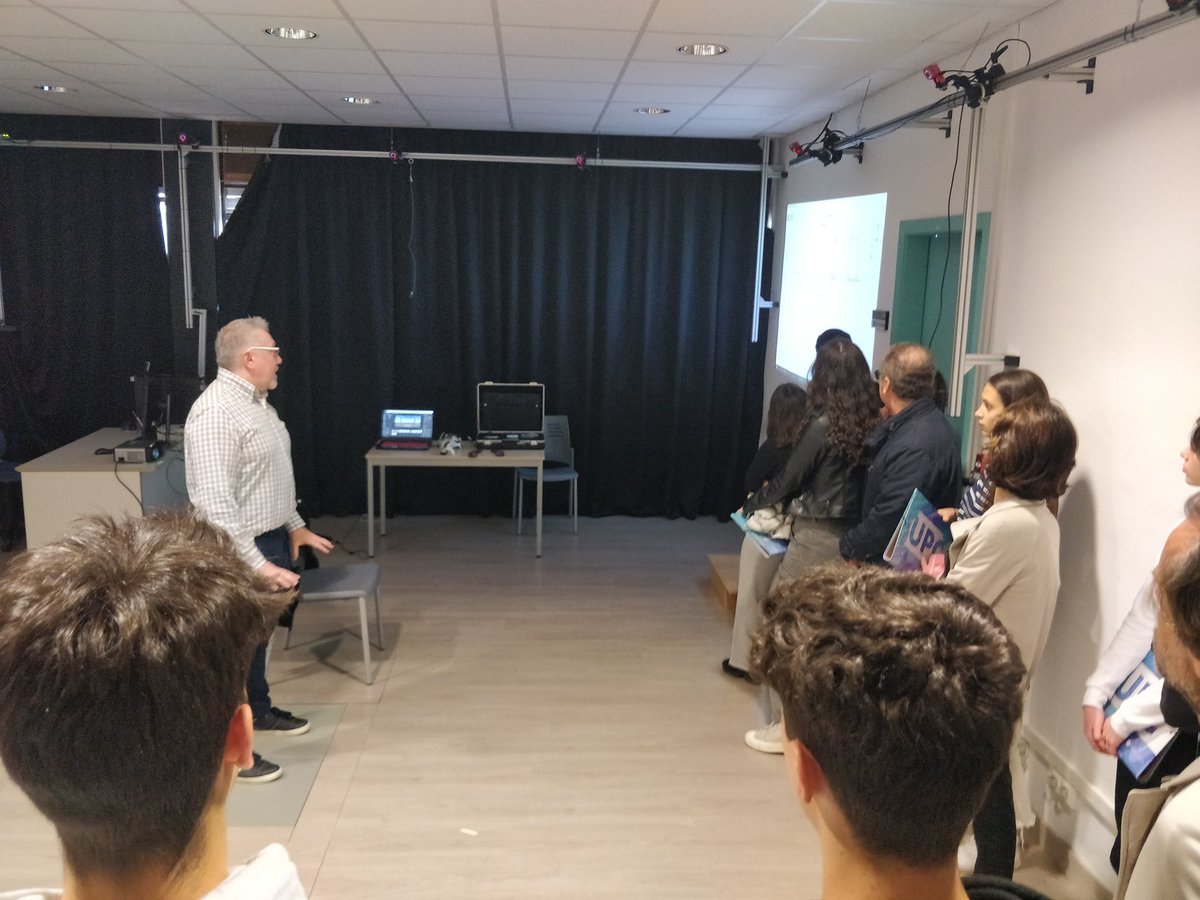 Massimo Cenciarini (@massicenciarini) on Twitter photo Today, <a href="/massicenciarini/">Massimo Cenciarini</a> has shown the Biomechanics Lab (<a href="/BiomecUPC/">BIOMEC Lab | UPC</a>) and the research and technology developed at #CREBUPC during the open day of <a href="/ETSEIB_UPC/">ETSEIB</a>!
🚀 We want to promote future research careers in biomechanical engineering!
#portesobertesUPC #territoriUPC Today, <a href="/massicenciarini/">Massimo Cenciarini</a> has shown the Biomechanics Lab (<a href="/BiomecUPC/">BIOMEC Lab | UPC</a>) and the research and technology developed at #CREBUPC during the open day of <a href="/ETSEIB_UPC/">ETSEIB</a>!
🚀 We want to promote future research careers in biomechanical engineering!
#portesobertesUPC #territoriUPC