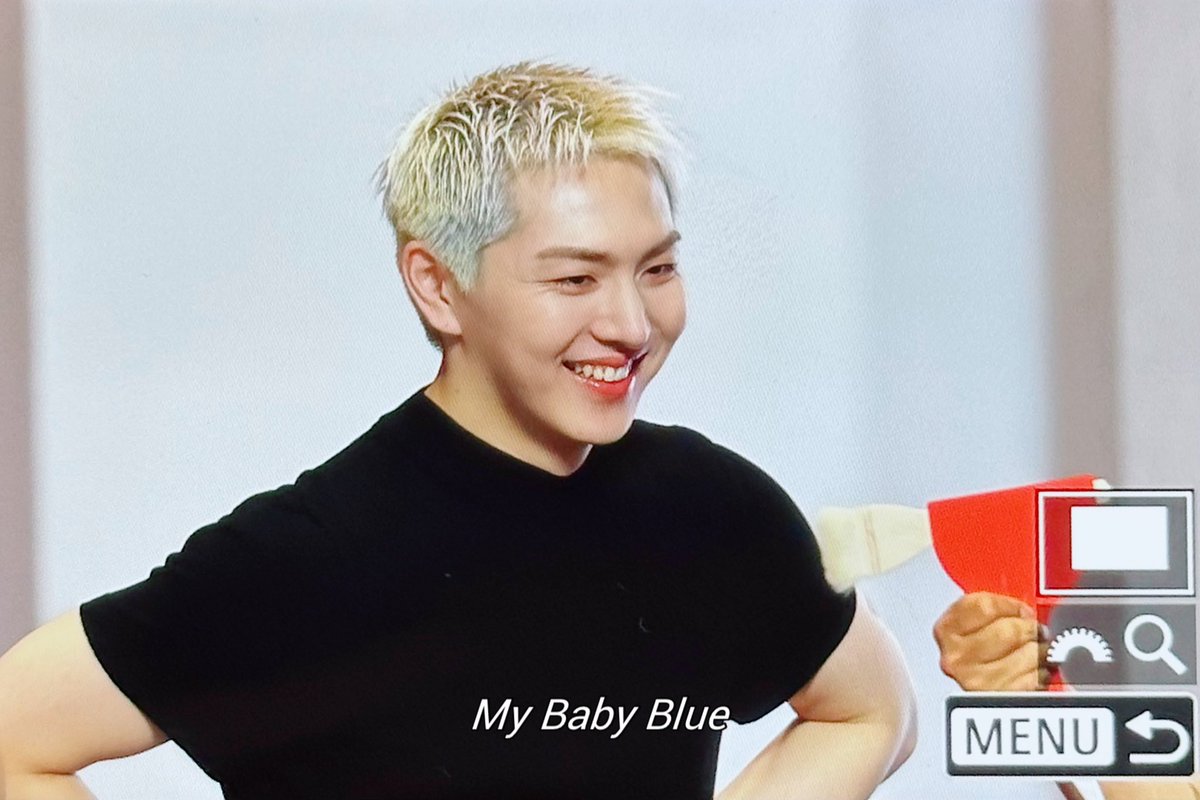 mybabybluekino tweet picture