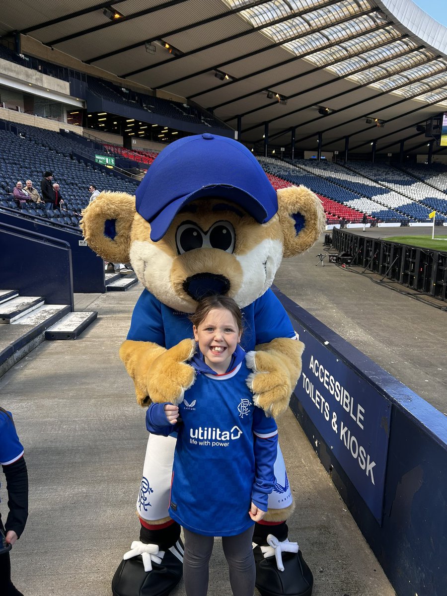 Good luck <a href="/JennaFife74/">Jenna Fife</a> <a href="/NicDoc11/">Nicola Docherty</a> mon the gers