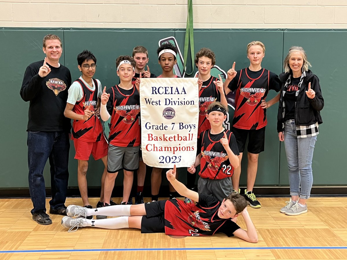 RCEIAA's tweet photo. The Highview Hawks won the 2023 RCEIAA Grade 7 Boys Basketball Championship after defeating Pine View in the final! Sorrows won the bronze. https://t.co/9O4DzvWIJT