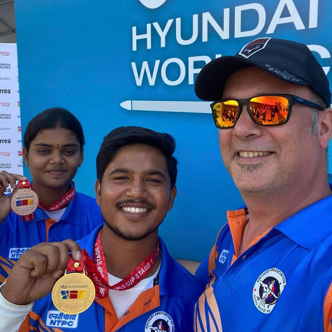 india_archery's tweet photo. 1st🥇for INDIA in 🏹🎯#ArcheryWorldCup 2023 Stage 1 #Antalya #Turket

🇮🇳's Compound mixed team of Jyothi Surekha and Ojas Deotale won "🥇Gold Medal".

🇮🇳Duo defeated Chinese Taipei in the final by 159-154. 

Kudos to Winners.

#IndianArchery #WorldArchery #Archery #ntpcarchery https://t.co/KbRz4ZWoUH