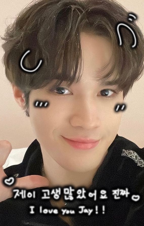 bini2_'s tweet photo. ジェイくんの歌声がいちばん好きだったよ🥺🩷ほんとにお疲れ様🥺 https://t.co/bLi4JbAZiy