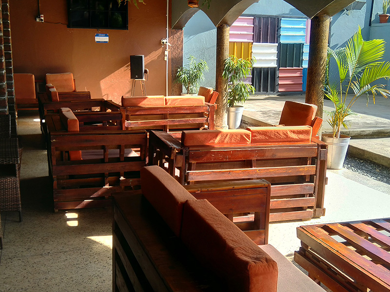 murphysgulu's tweet photo. Looking for a weekend escape?

Come and enjoy delicious food, variety of drinks in a relaxed environment at @murphysgulu.

Located on Plot 13B Airfield Road, Opp. Child Voice International  just before Gulu Independent Hospital

For bookings and enquiries call 0772 409442 https://t.co/oSsZNOl4H1
