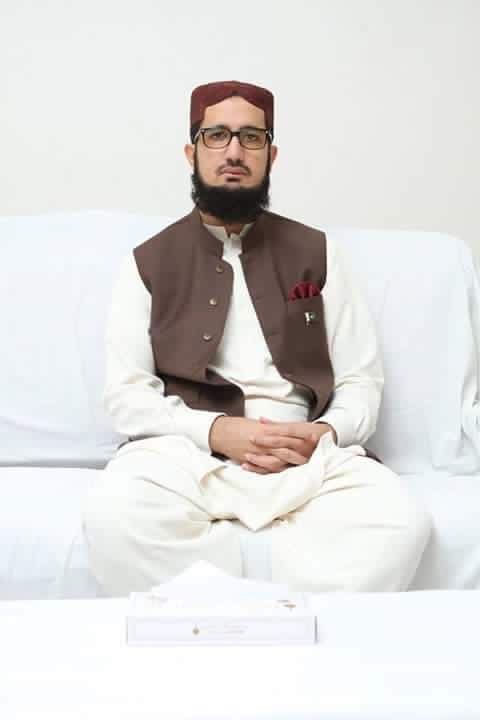 faseehaAlisaqfi's tweet photo. میں نیوا میرا مرشد اوچا تے اوچیاں سنگ میں لائ 
صدقے جاواں اناں اوچھیاں تو جیناں نیوے نال نبائ
#HBDSahibzadaSultan422 https://t.co/ak1r4YKDRL
