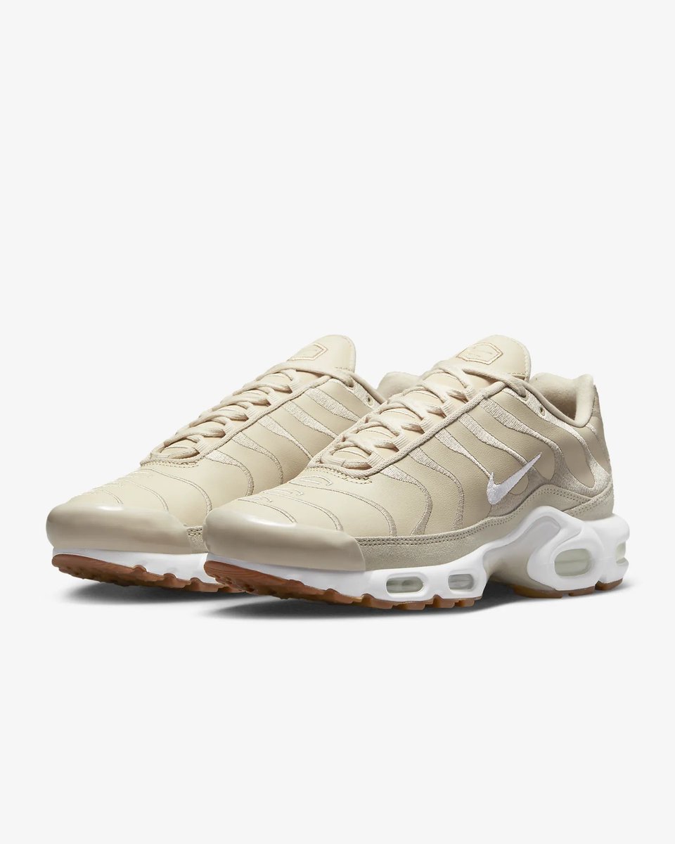 CaminoTV's tweet photo. La TN "Vachetta Tan" est à 119€ 🐮

Lien https://t.co/IbbQki2dfp https://t.co/knpCbkhqU5