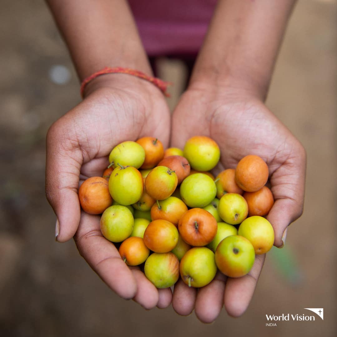 It’s #EarthDay2023 ! This is the time to talk with friends and family on the impact of climate change. World Vision India’s programs across the country are working on sustainable, climate focused solutions for children. Because climate crisis is a child's rights crisis.