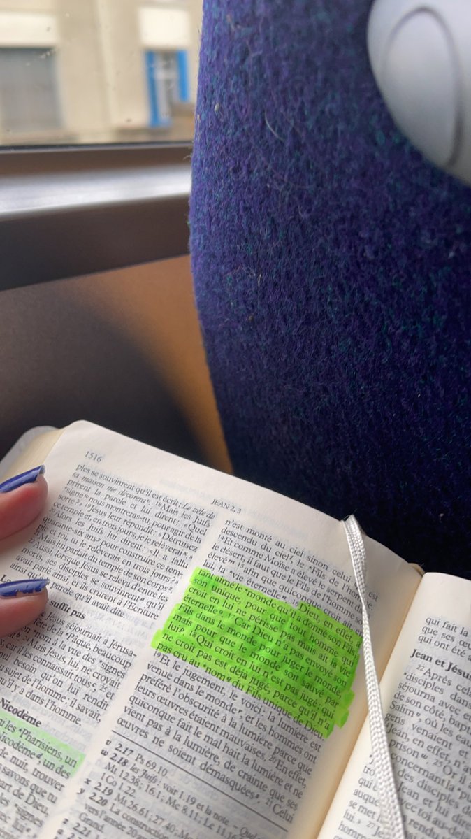 sushee_com's tweet photo. 📖☀️ https://t.co/eQOUX5Mzqp