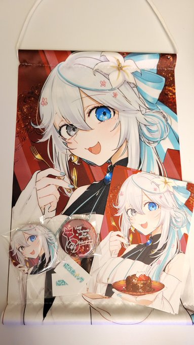 VTuber猫百合イッサちゃん(@issa_nekoyuri)のバレンタインイラスト、グッズにしてもらえました～!嬉しい～🥰ちなみに本日22時からイッサちゃんの新モデルお披露目なので楽しみ!✨ https://t.co/bsGlZuMA3z