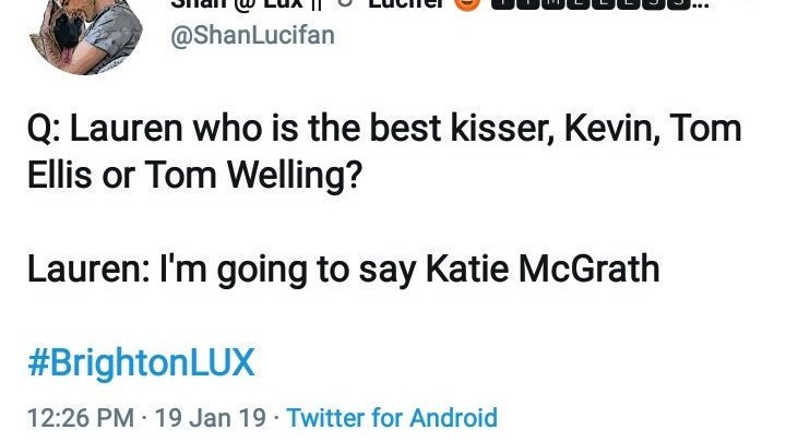 DerpSwan's tweet photo. And katie giving her soap??? Them texting??? Her going though the katie hashtag on insta and liking posts &amp; leaving heart eyes emojis on photos of her??? Saying she wants to propose??? 

THEN 6 MONTHS LATER SAYING KATIE IS THE BEST KISSER??? https://t.co/pOvYT1Oge9